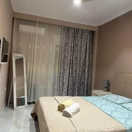 Greek Escape Apartment *
