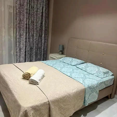 Greek Escape Apartment Palaiontsiflikion